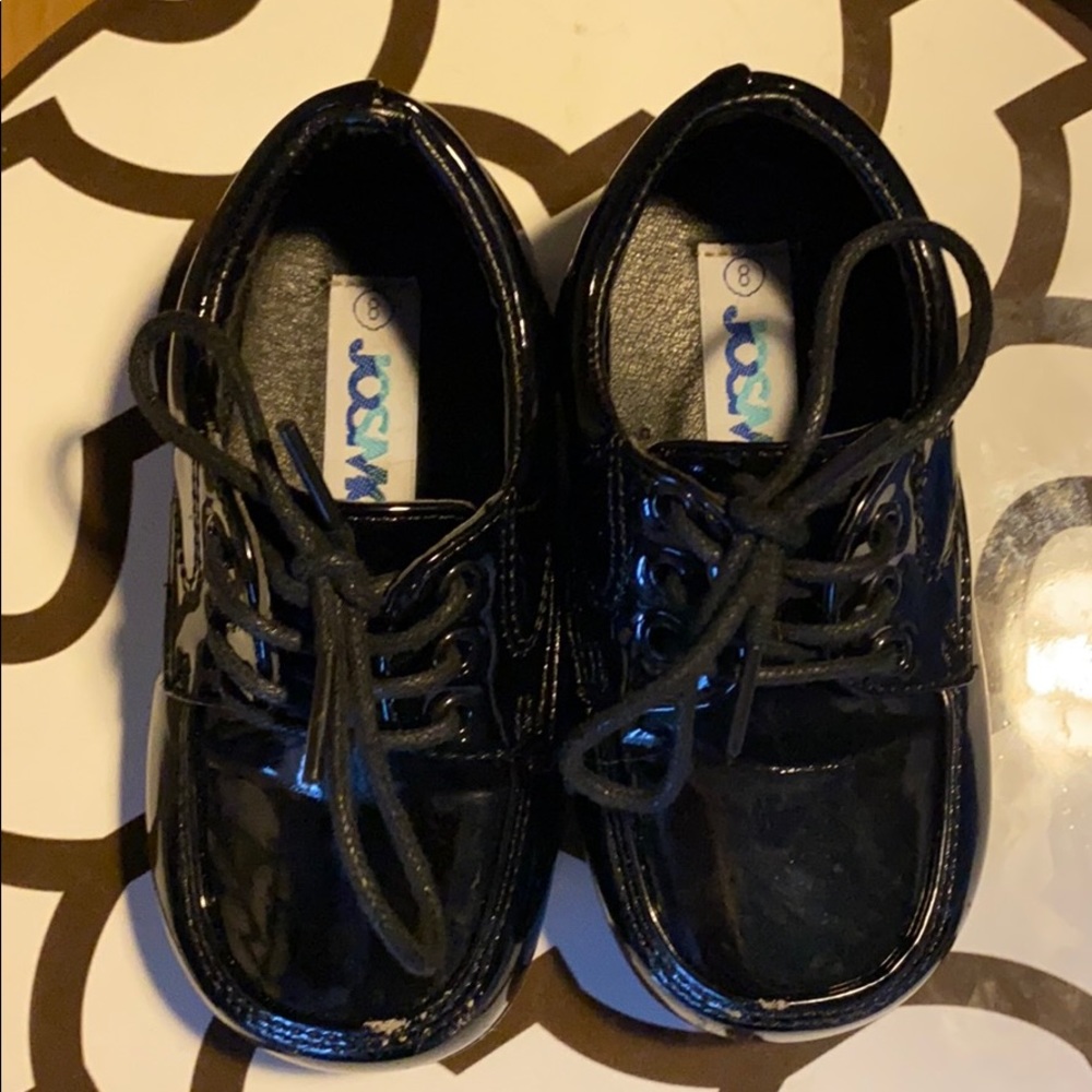 Boy toddler size 8 dress shoes